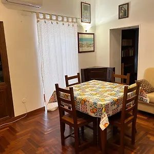 https://toty-alla-guilla.sicilyhotelsitaly.net